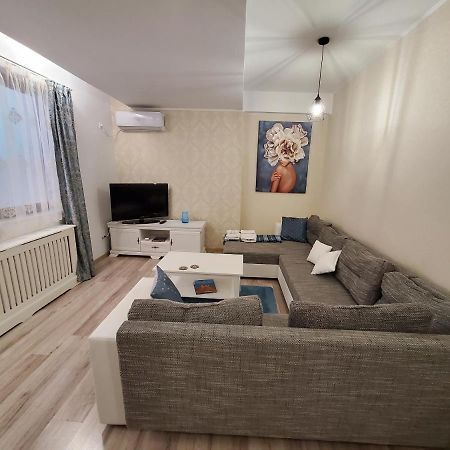 Morii Lake Special Apartment بوخارست المظهر الخارجي الصورة