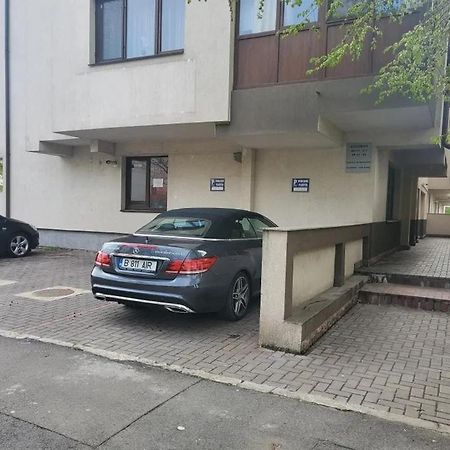 Morii Lake Special Apartment بوخارست المظهر الخارجي الصورة