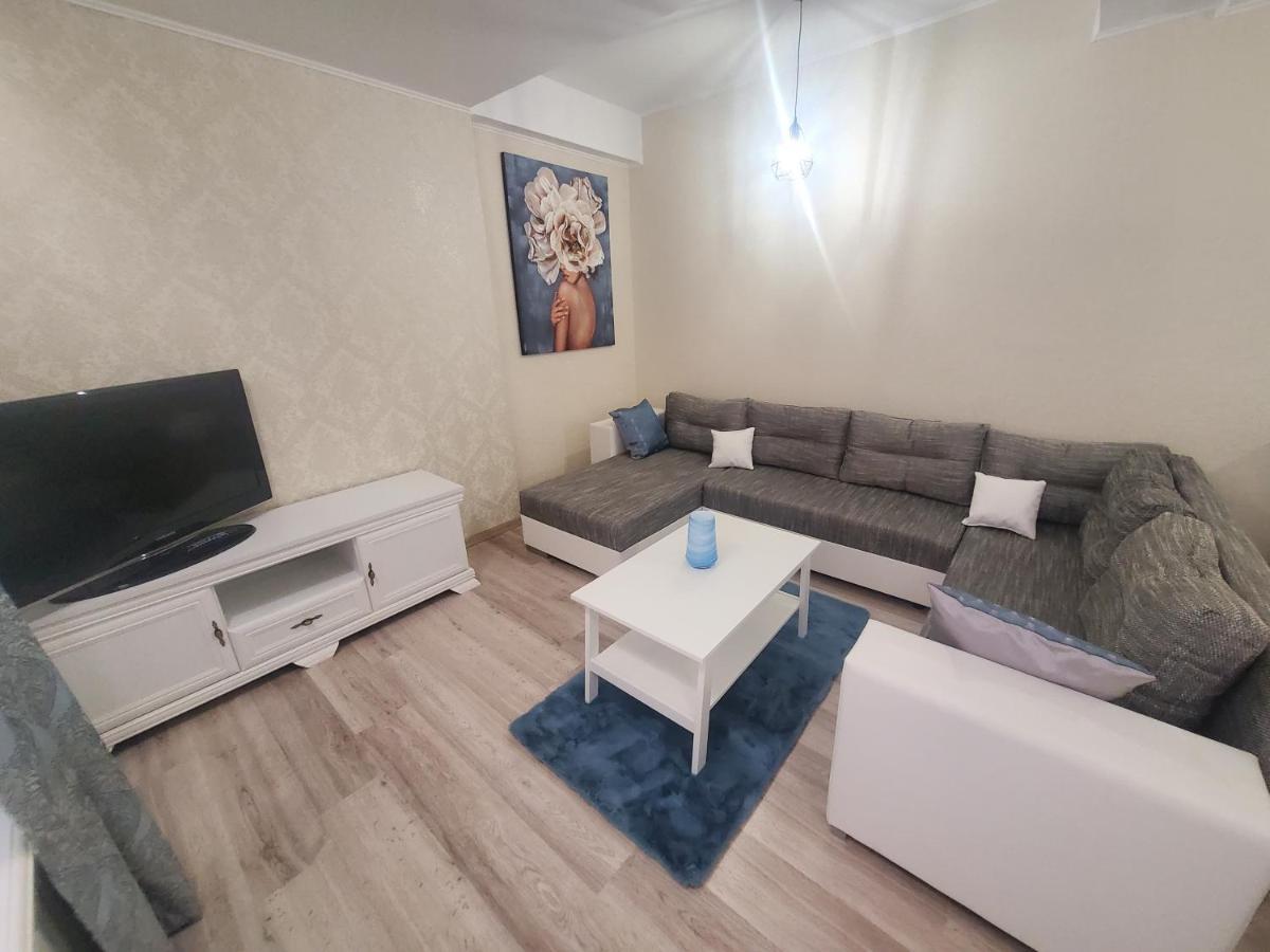 Morii Lake Special Apartment بوخارست المظهر الخارجي الصورة