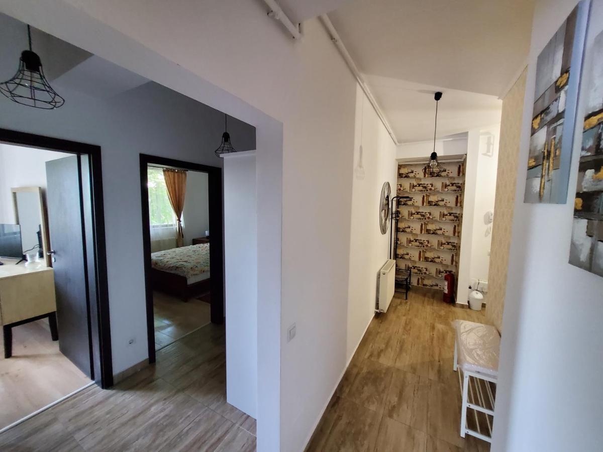 Morii Lake Special Apartment بوخارست المظهر الخارجي الصورة