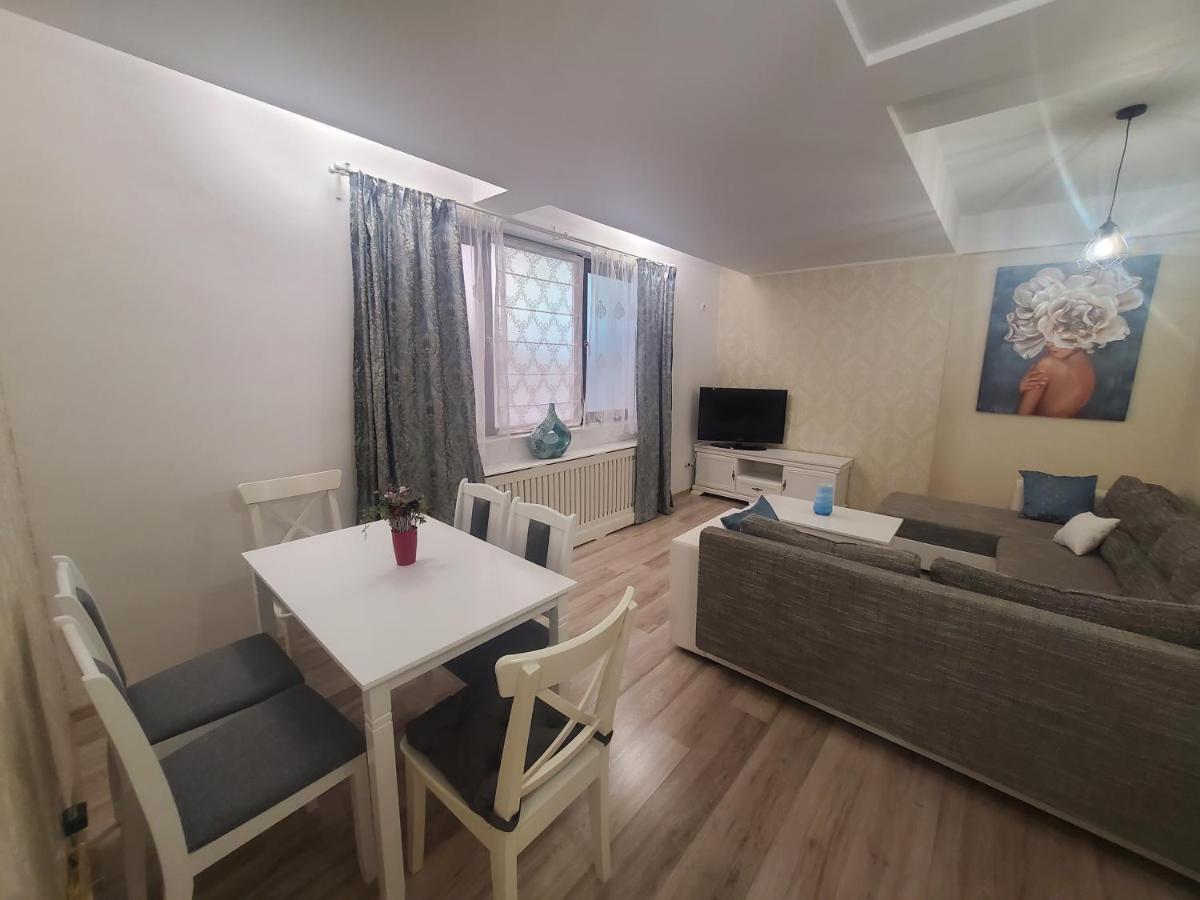 Morii Lake Special Apartment بوخارست المظهر الخارجي الصورة