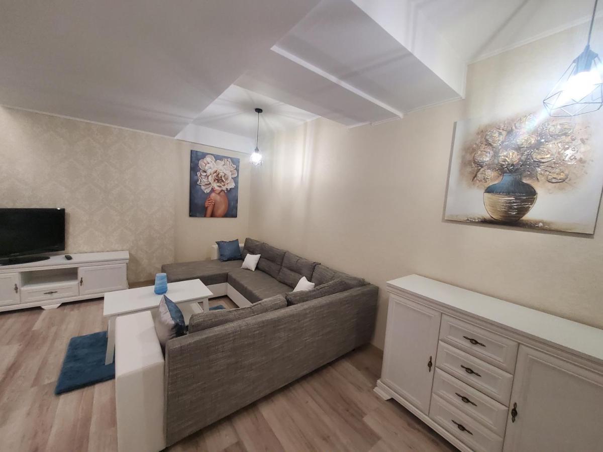 Morii Lake Special Apartment بوخارست المظهر الخارجي الصورة