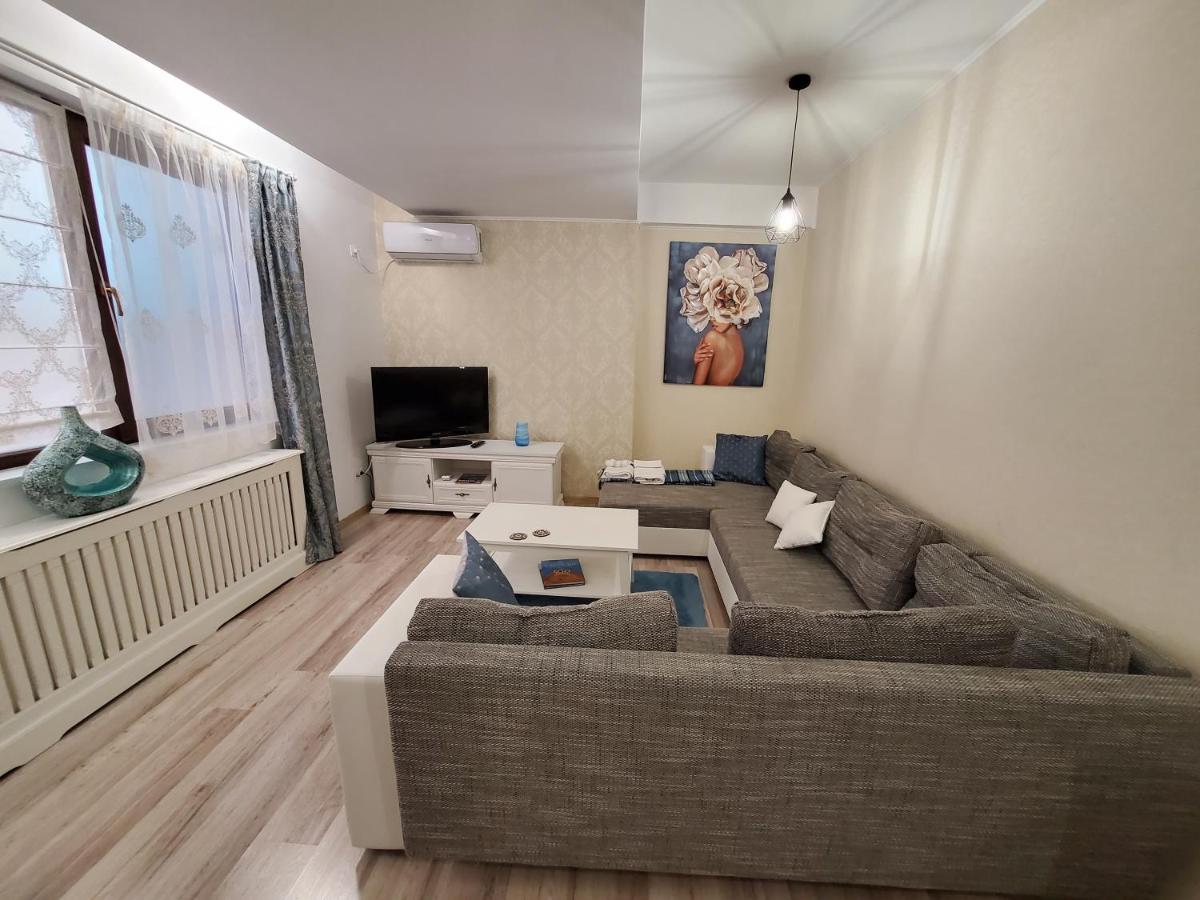 Morii Lake Special Apartment بوخارست المظهر الخارجي الصورة