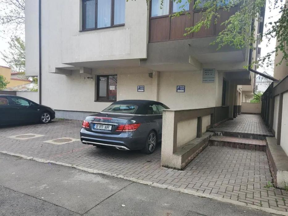 Morii Lake Special Apartment بوخارست المظهر الخارجي الصورة